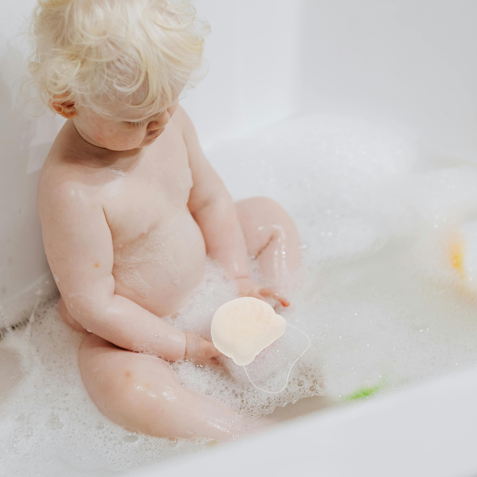 Bath Sponge Soft Muslin Sponge - огляд і ціна Skincare Newborn